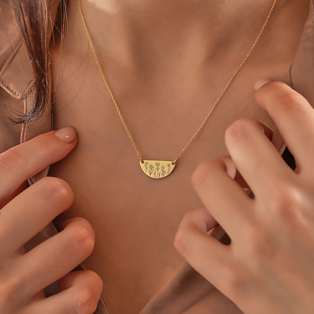 Custom Birth Month Flower Neck - Birth Flower Necklace のレビューと価格