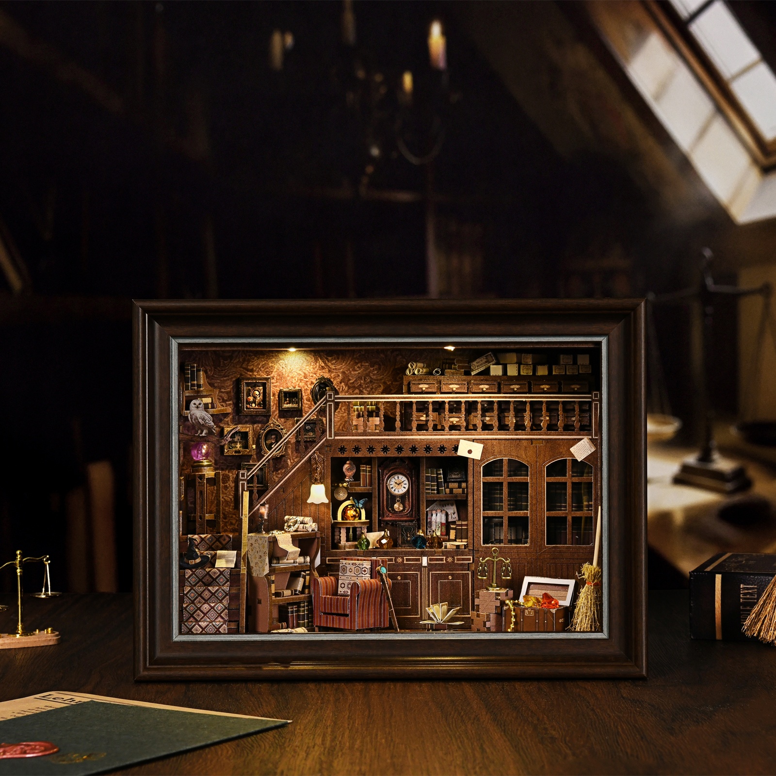 Book Nook Kit Secret Attic DIY - Engraved Wood Frame のレビューと価格