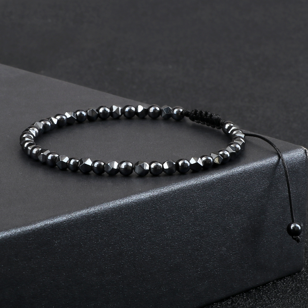 Minimalism Hematite Bracelet I - Coordinates Bracelet のレビューと価格
