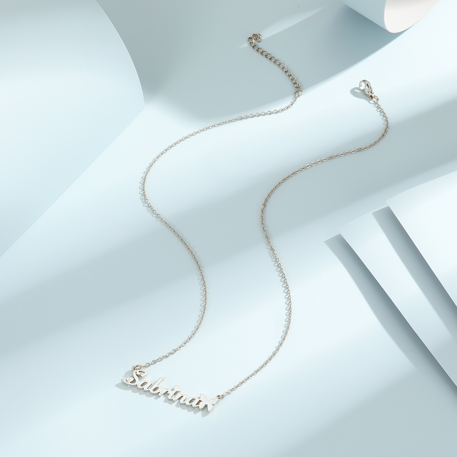 1pc Personalized Butterfly Nam - Name Necklace Custom のレビューと価格