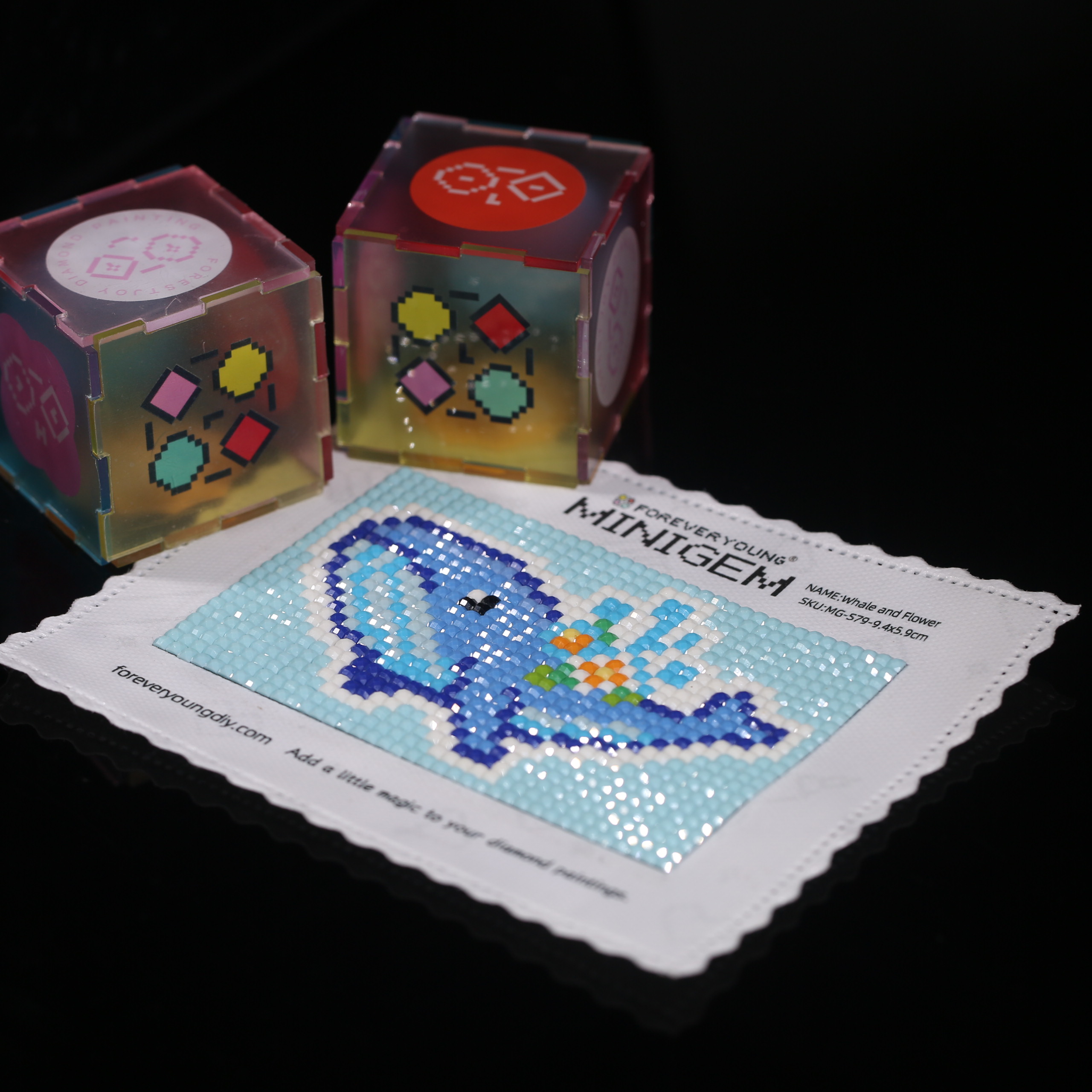 Minigem®: Whale and Flower 9.4 - Photo Mosaic Print のレビューと価格