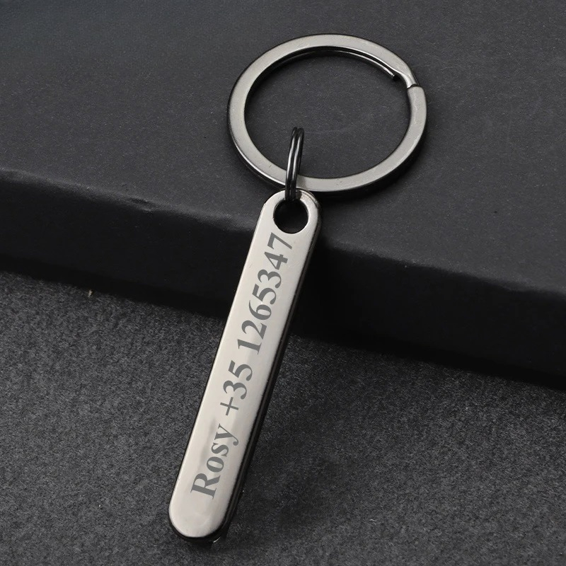 Custom Keychain with Free Engr - Initial Ring Custom のレビューと価格