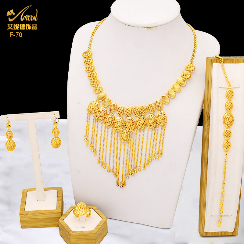 Wedding Women Heart Tassel 4-P - Coordinates Bracelet のレビューと価格