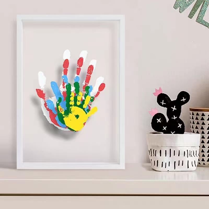 1 Set Family Handprint Photo F - Engraved Wood Frame のレビューと価格