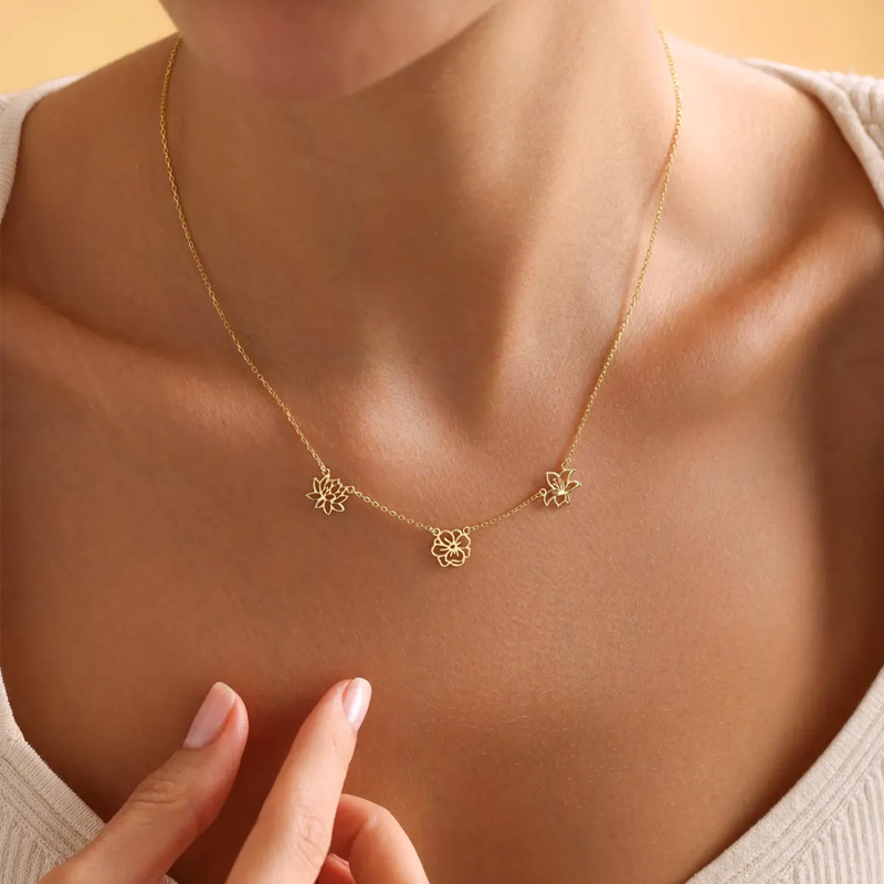 Customized Birth Flowers Neckl - Birth Flower Necklace のレビューと価格
