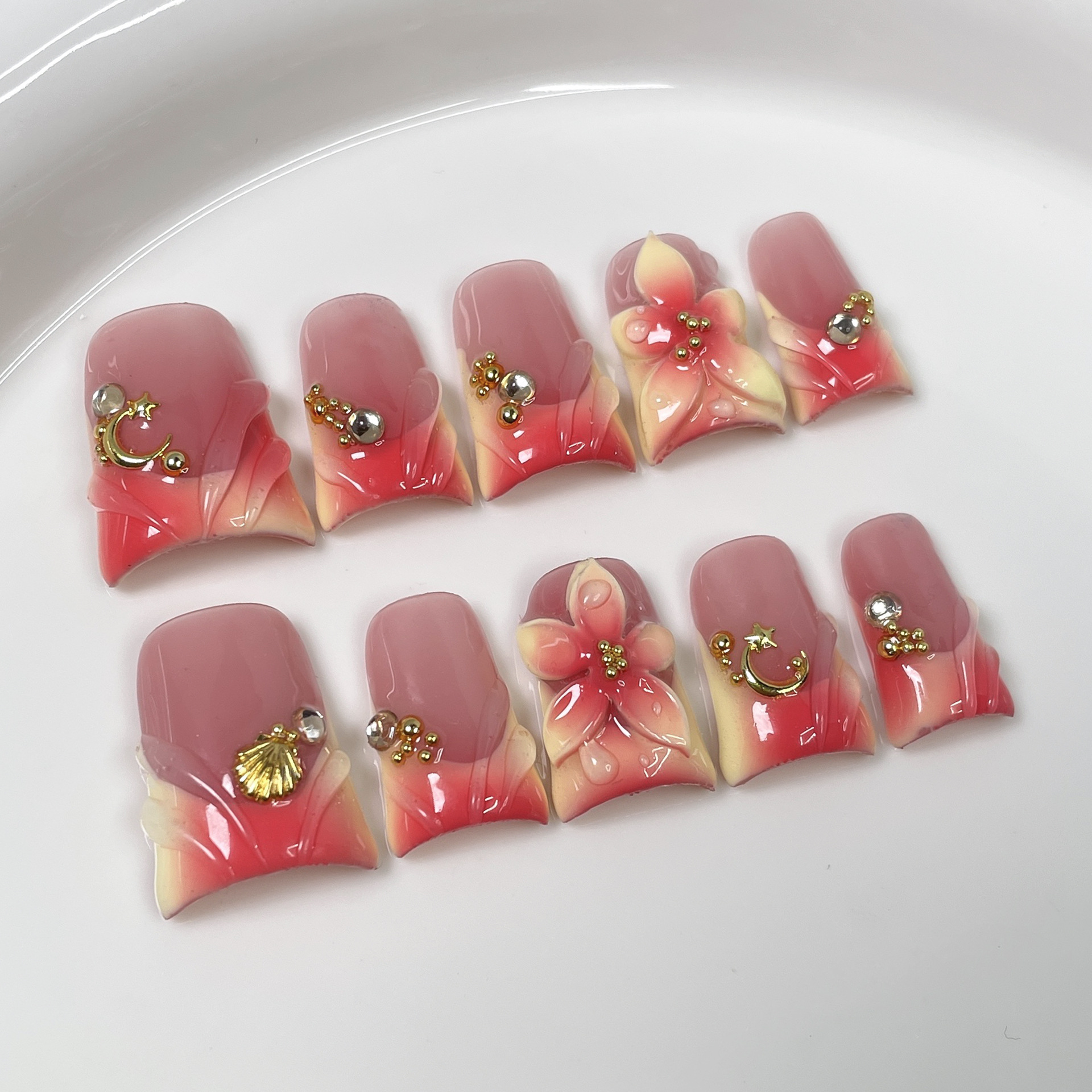 10pcs Ocean Style Fake Nails D - Pressed Flower Art のレビューと価格