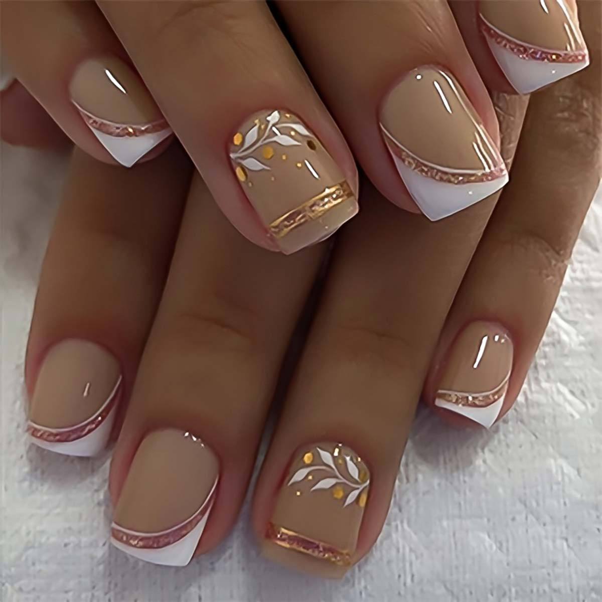 Short Square fake nails golden - Pressed Flower Art のレビューと価格