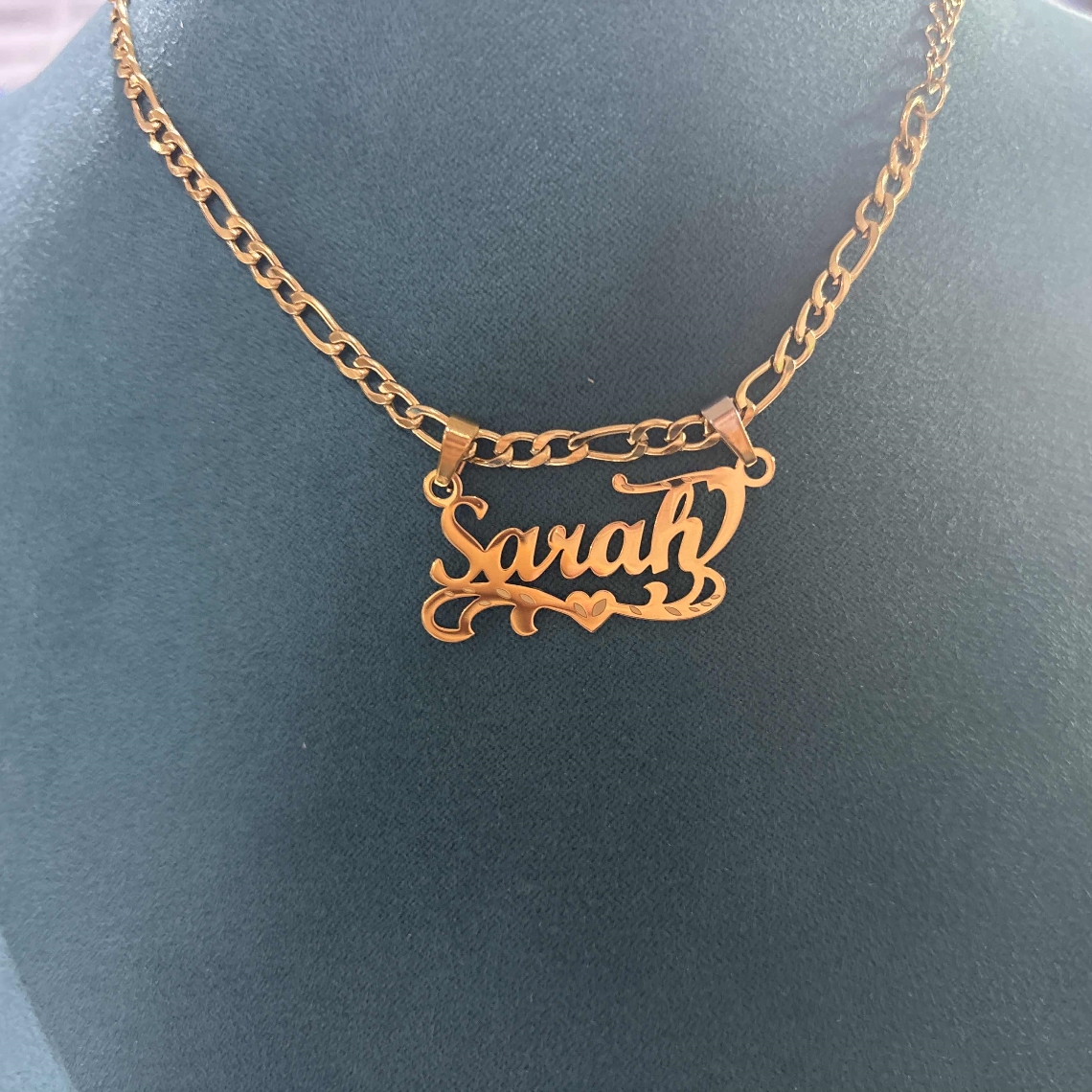 Custom Figaro Chain Heart Name - Name Necklace Custom のレビューと価格