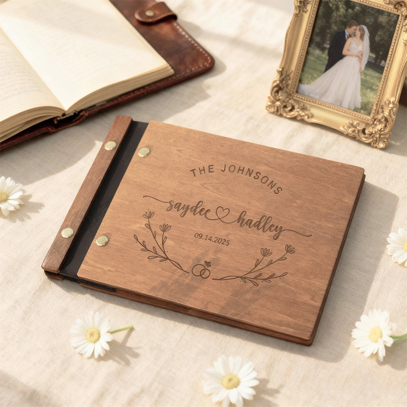 Personalized Wooden Wedding Gu - Custom Photo Book のレビューと価格