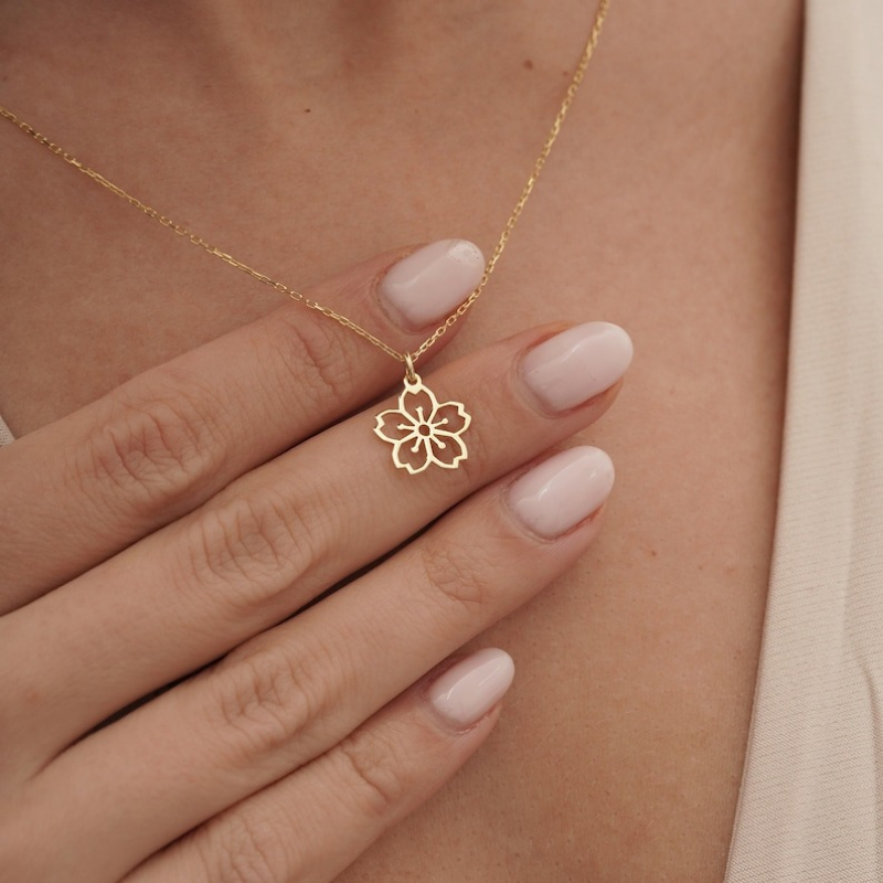 Dainty Sakura Flower Charm Nec - Birth Flower Necklace のレビューと価格